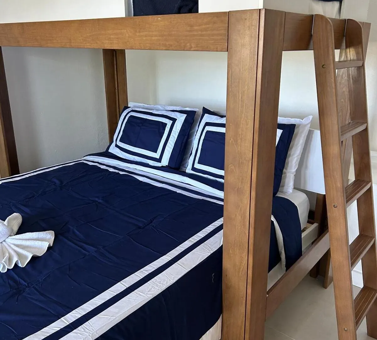 Luxury 7Br 5Ba Oceanview Villa Altrui - Sleeps Up To 18 Piggotts