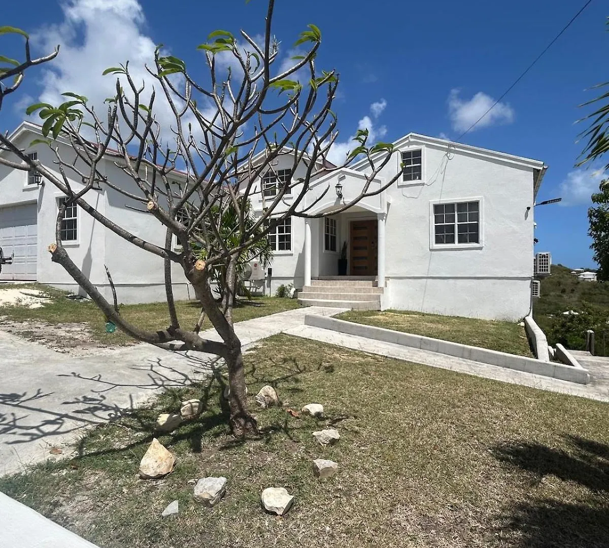 Luxury 7Br 5Ba Oceanview Villa Altrui - Sleeps Up To 18 Piggotts 0*,  Antigua/Barbuda